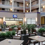 Embassy Suites By Hilton Denver Central Park 